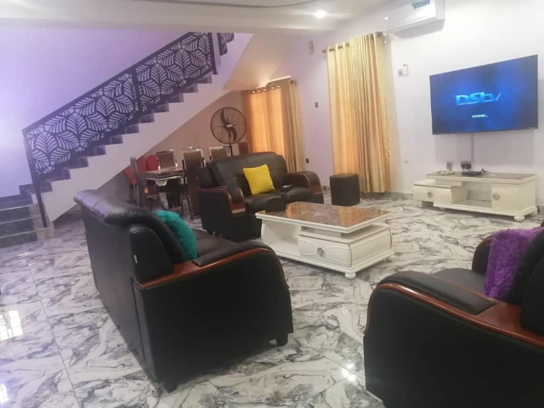 Saint Kingsley Apartment Ibadan Ngoại thất bức ảnh